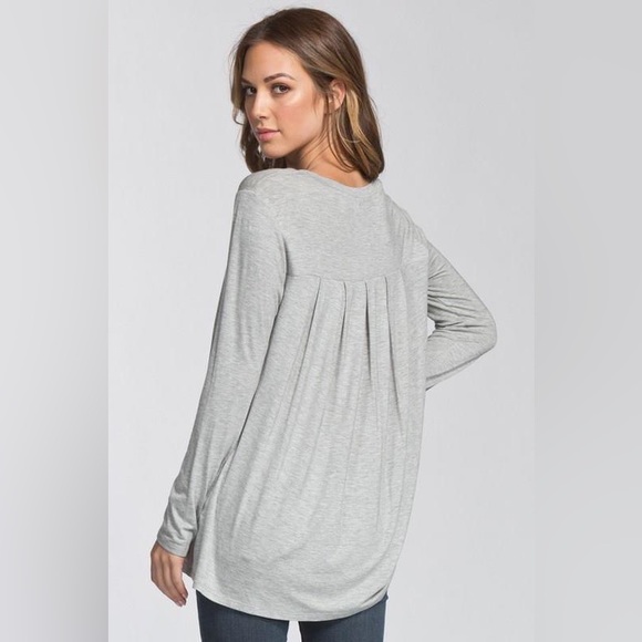 Grey/silver long sleeve high low top - Picture 2 of 6